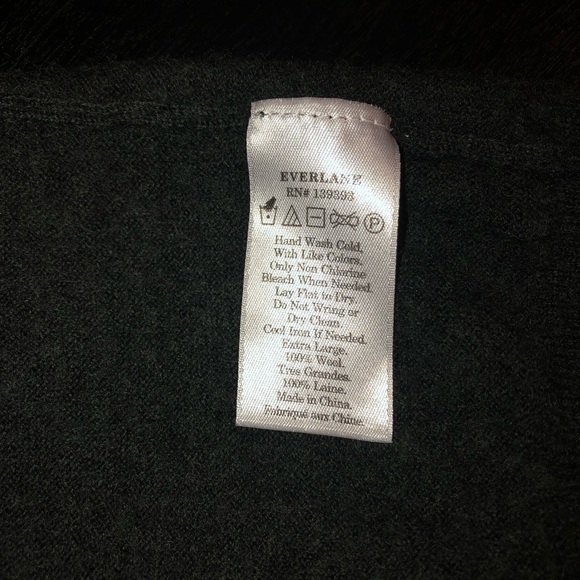 Everlane 100% Soft Wool V-Neck Sweater,Sz-XL,Color-Heathered Olive Grn/Black - Picture 9 of 11